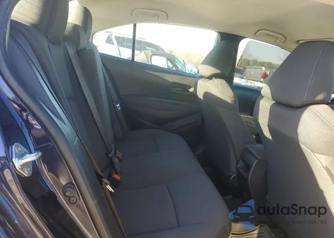 2022 Toyota Corolla Le z USA, uszkodzony, nr VIN 5YFEPMAEXNP389794